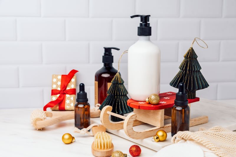 Is Your Bathroom Ready for the Holidays? 7 Bath Remodel Tips