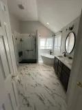 Walk-In Shower vs Bathtub | What Northwest Indiana Homeowners Prefer